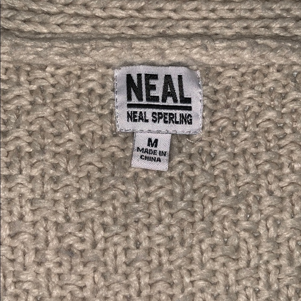 Sweater - Picture 3 of 4